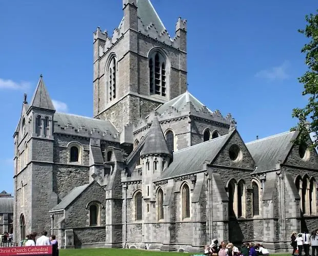 Location! Modern In Heart Of City! Dublin