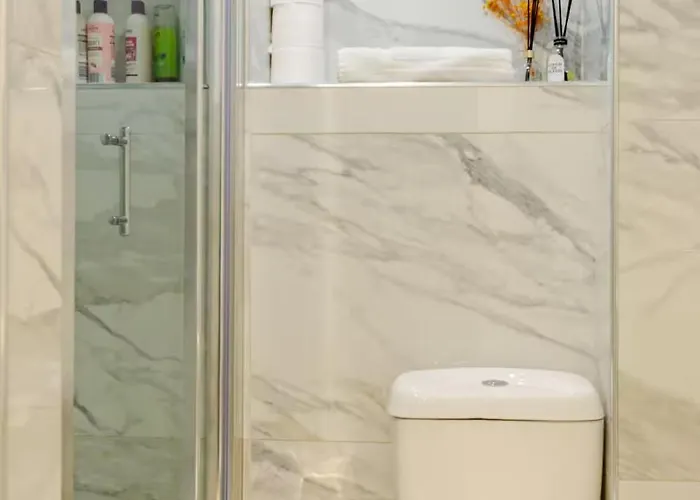 Location! Modern In Heart Of City! Dublin