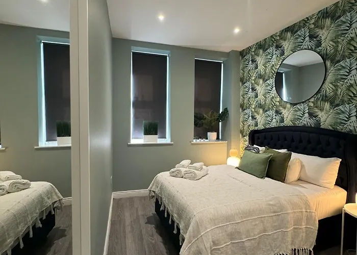 Apartman Location! Modern In Heart Of City!